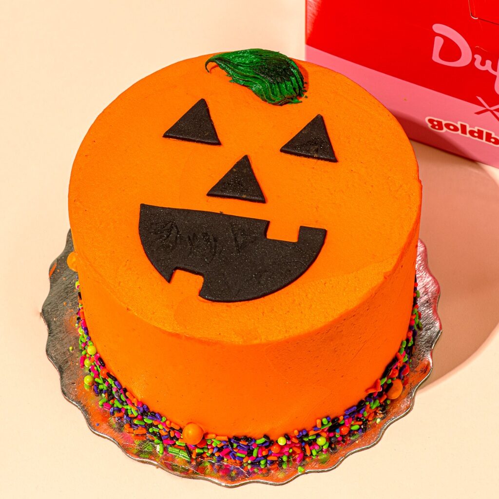 Death-Inspired Baking Pans : Creative Halloween Treats