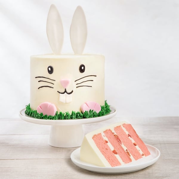 We Take the Cake’s Funny Bunny Easter Cake