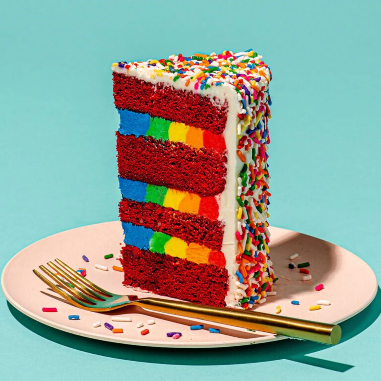 Red Velvet Vs Chocolate Cake What's the Difference? Goldbelly