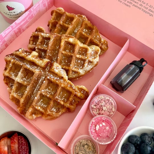 CROISSANT WAFFLE PARTY KIT