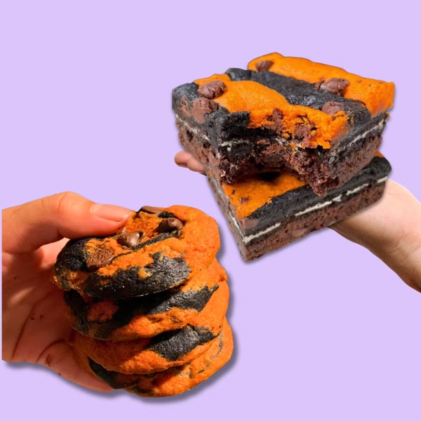 HALLOWEEN OREO BROWNIE + COOKIE COMBO