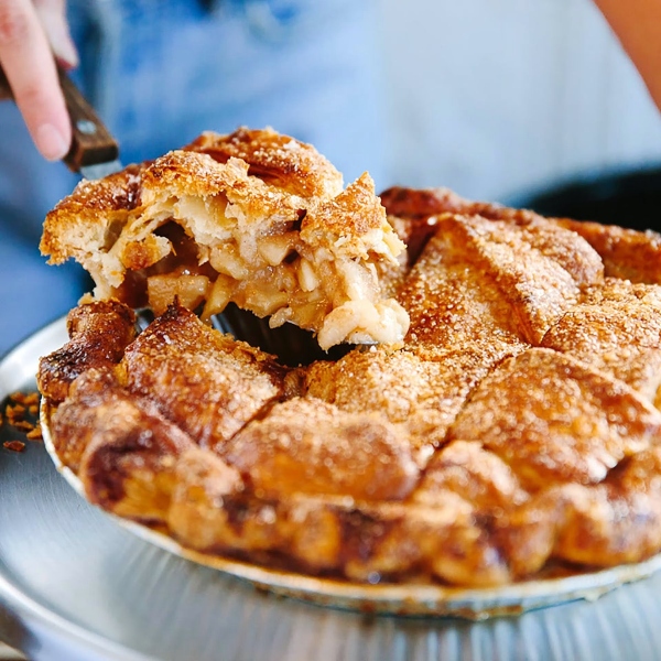 signature-salted-caramel-apple-pie